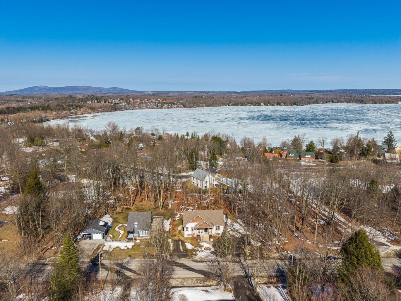 48 Rue Montagne  Lac-Brome (Estrie)