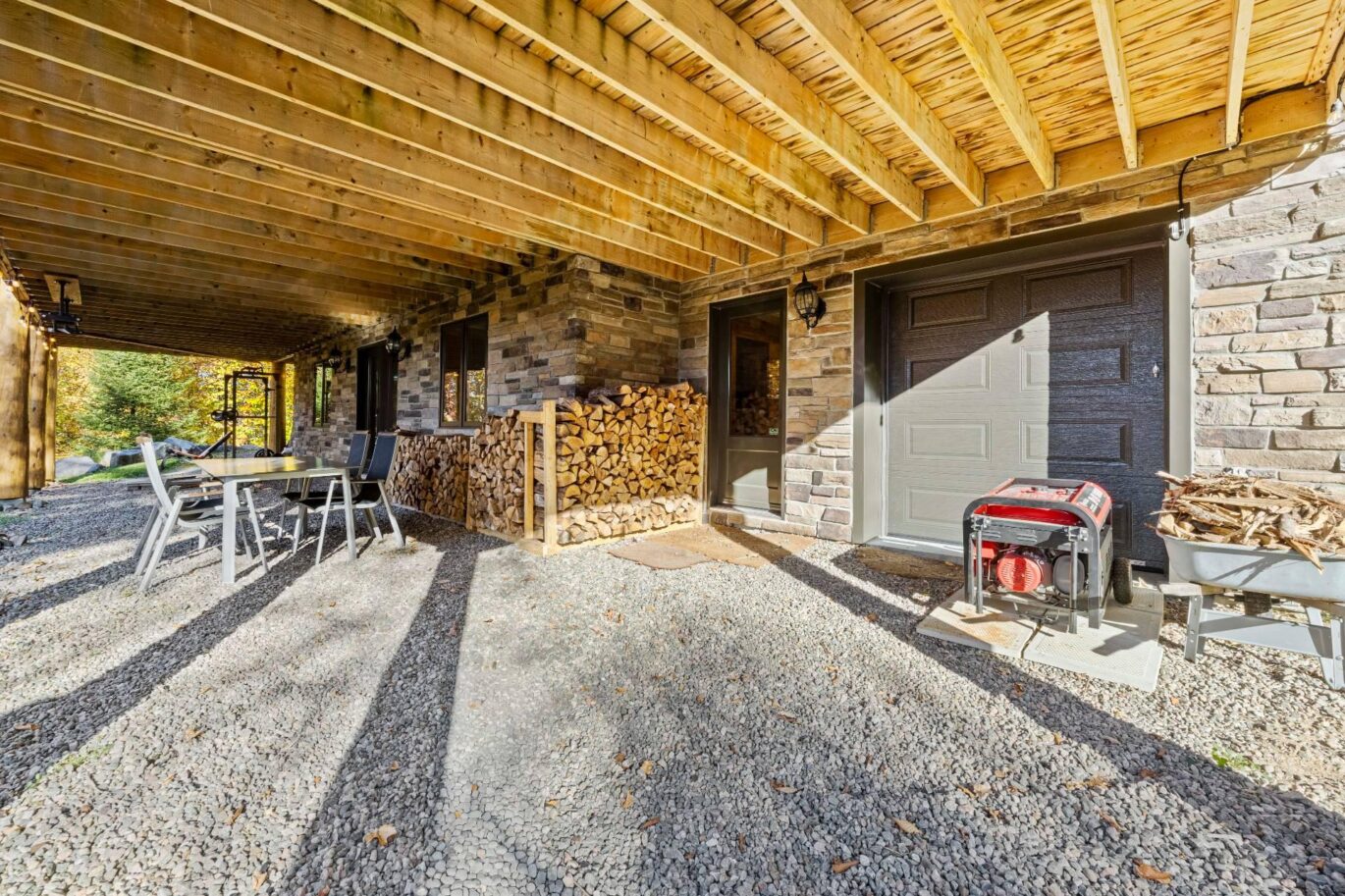 2110 Ch. du Lac-Quenouille #22  Val-des-Lacs (Laurentides)