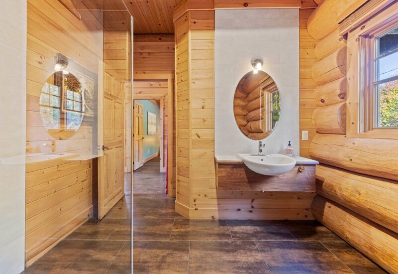 2110 Ch. du Lac-Quenouille #22  Val-des-Lacs (Laurentides)