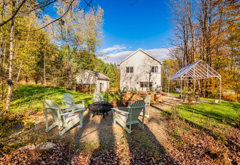 20 Rue Julien  Lac-Brome (Estrie)