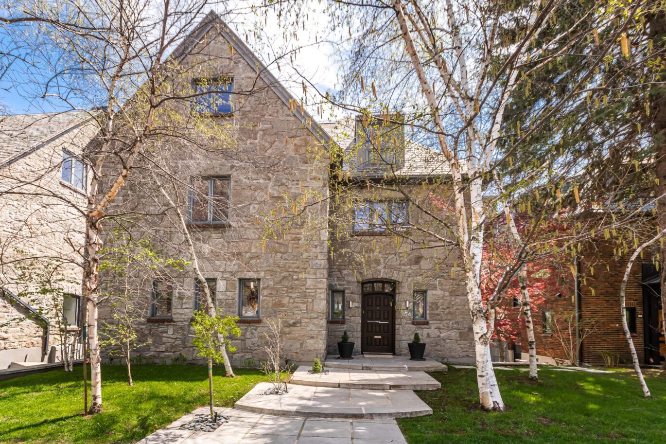 54 Ch. St-Sulpice  Westmount (Montréal)