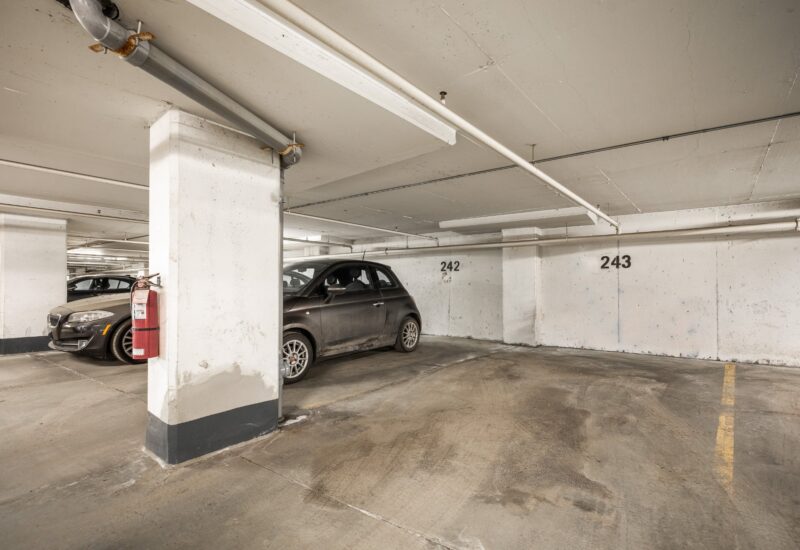 445 Av. Viger O. #906  Montréal (Ville-Marie) (Montréal)