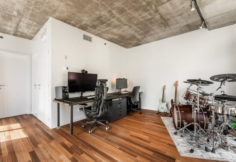 445 Av. Viger O. #906  Montréal (Ville-Marie) (Montréal)