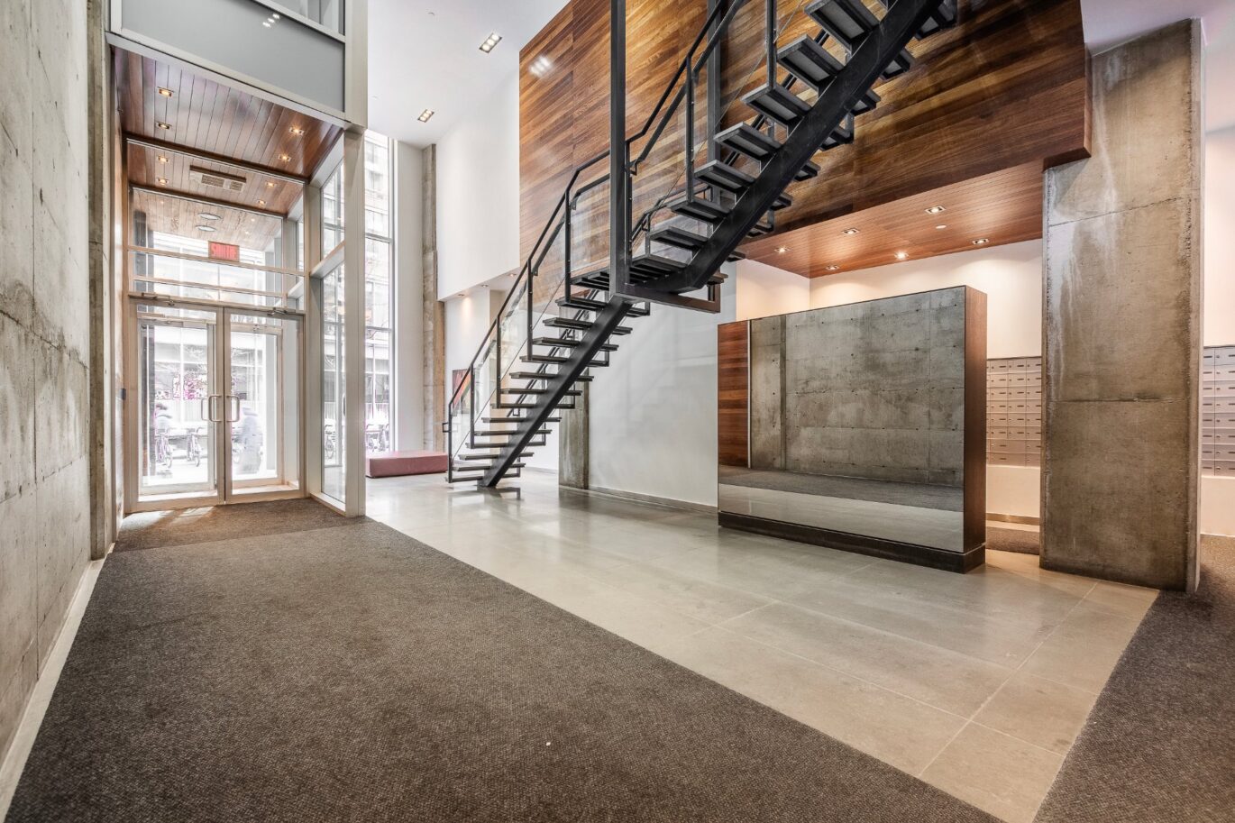 445 Av. Viger O. #906  Montréal (Ville-Marie) (Montréal)