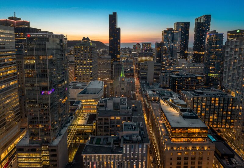 445 Av. Viger O. #906  Montréal (Ville-Marie) (Montréal)