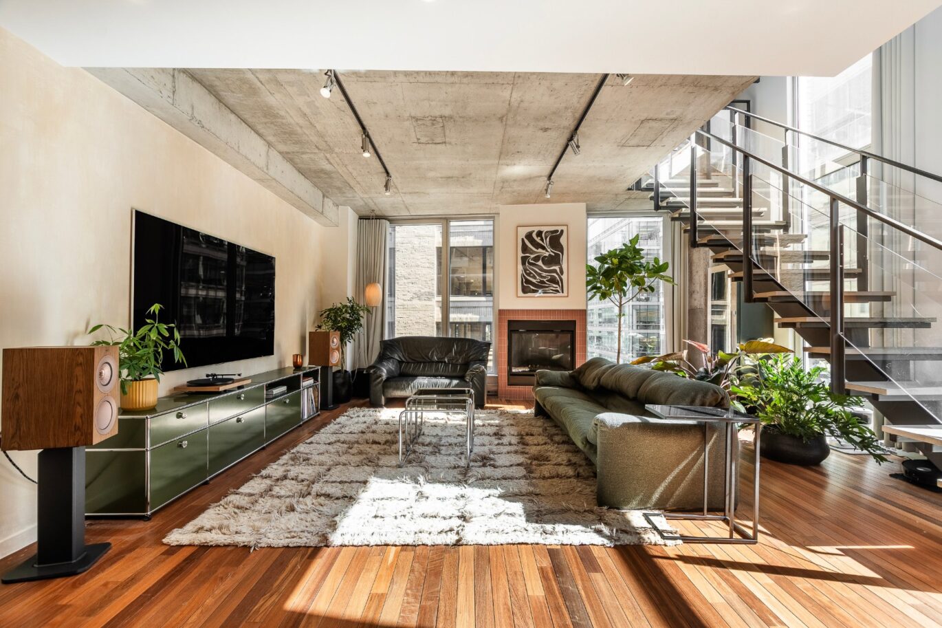 445 Av. Viger O. #906  Montréal (Ville-Marie) (Montréal)