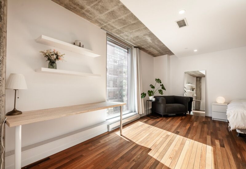 445 Av. Viger O. #906  Montréal (Ville-Marie) (Montréal)