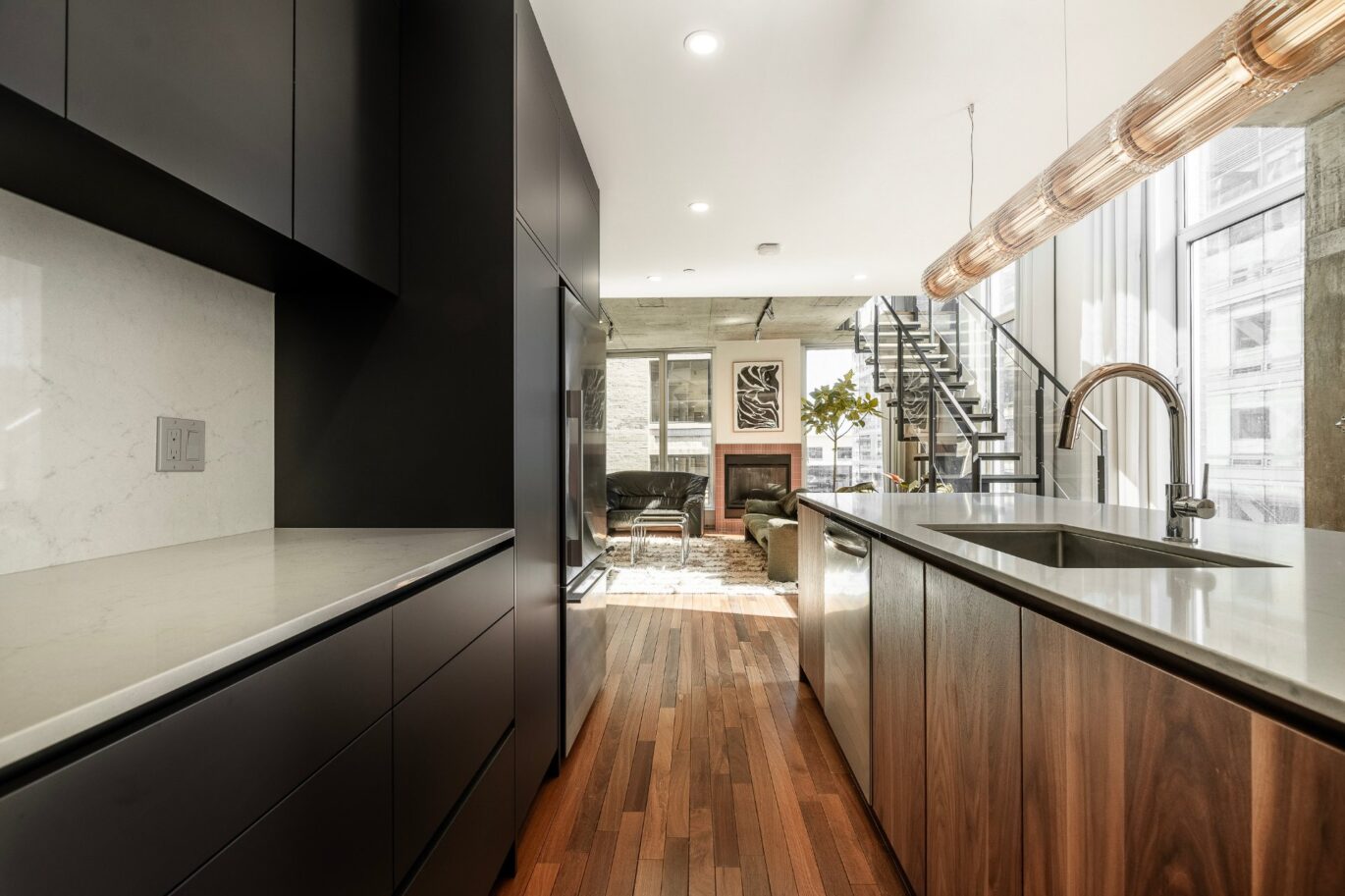 445 Av. Viger O. #906  Montréal (Ville-Marie) (Montréal)