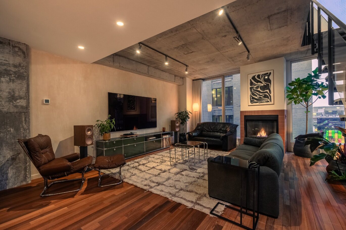 445 Av. Viger O. #906  Montréal (Ville-Marie) (Montréal)