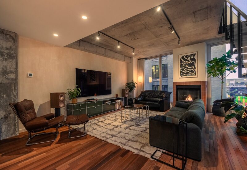 445 Av. Viger O. #906  Montréal (Ville-Marie) (Montréal)