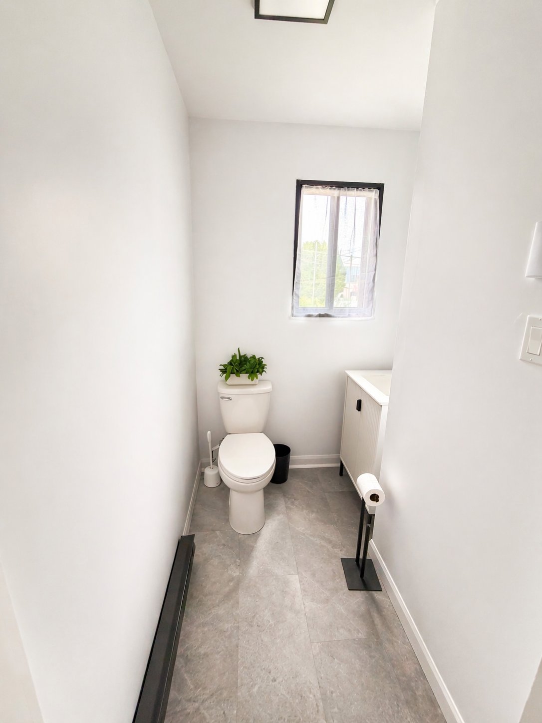 3085 Av. Mercier  Montréal (Mercier/Hochelaga-Maisonneuve) (Montréal)