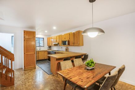 3085 Av. Mercier  Montréal (Mercier/Hochelaga-Maisonneuve) (Montréal)