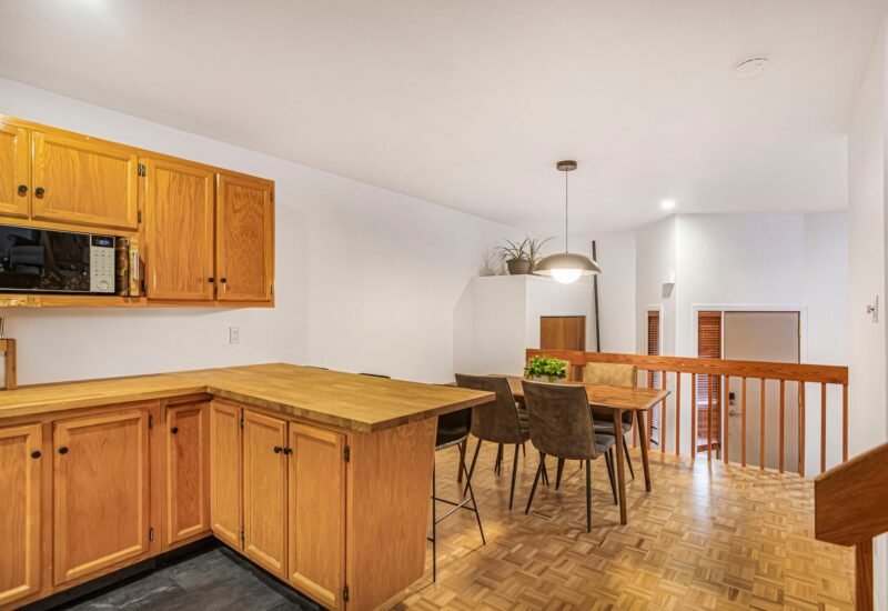 3085 Av. Mercier  Montréal (Mercier/Hochelaga-Maisonneuve) (Montréal)