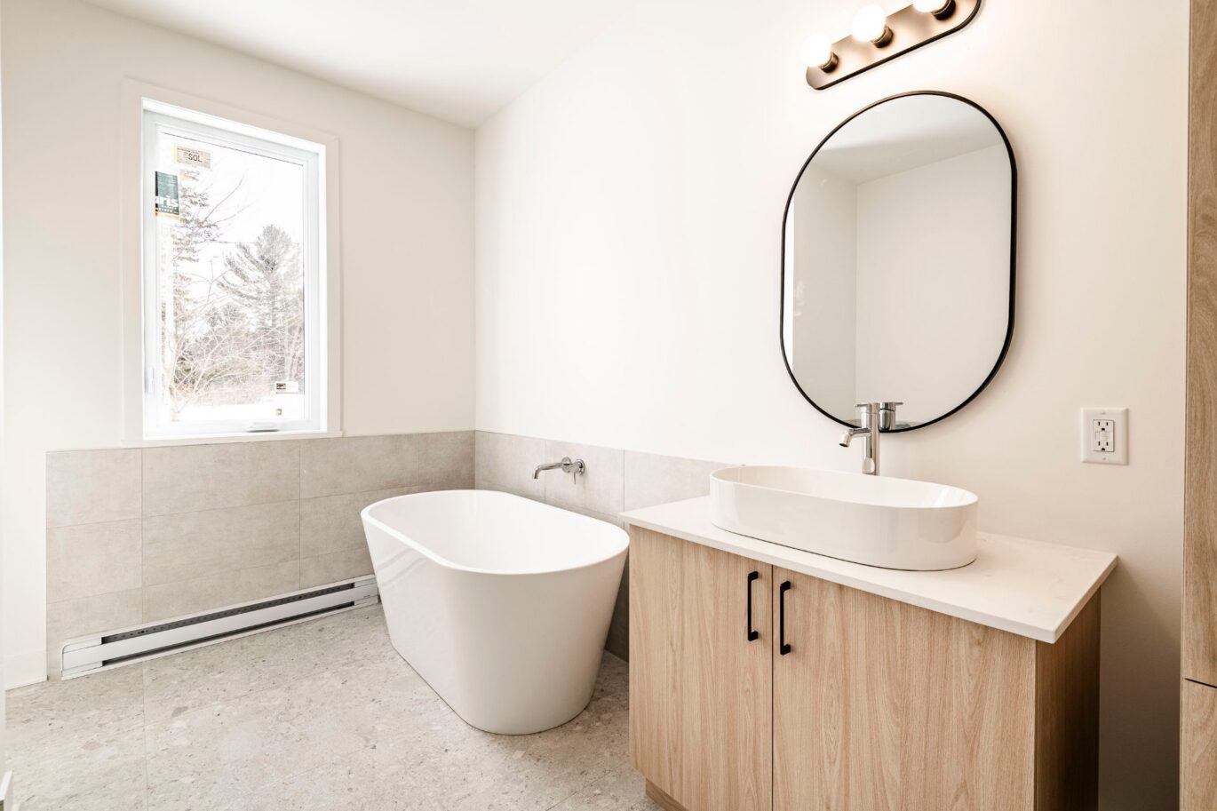 917 – 919 Ch. de la Rivière  Val-David (Laurentides)