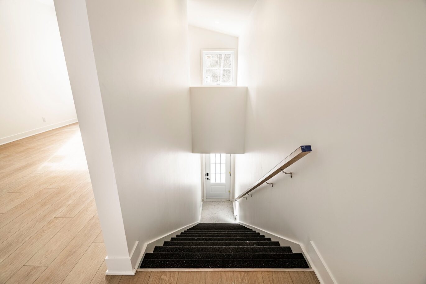 917 – 919 Ch. de la Rivière  Val-David (Laurentides)