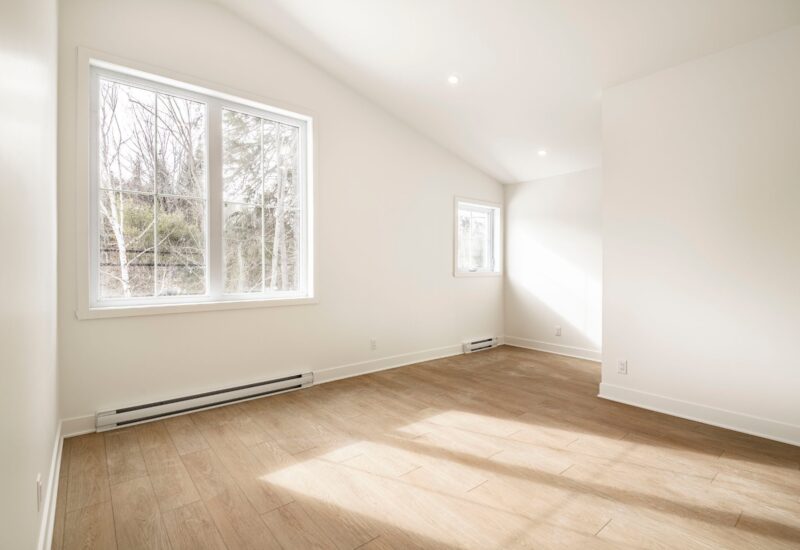 917 – 919 Ch. de la Rivière  Val-David (Laurentides)