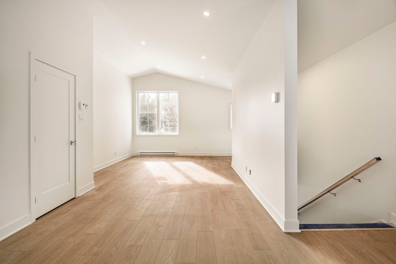 917 – 919 Ch. de la Rivière  Val-David (Laurentides)