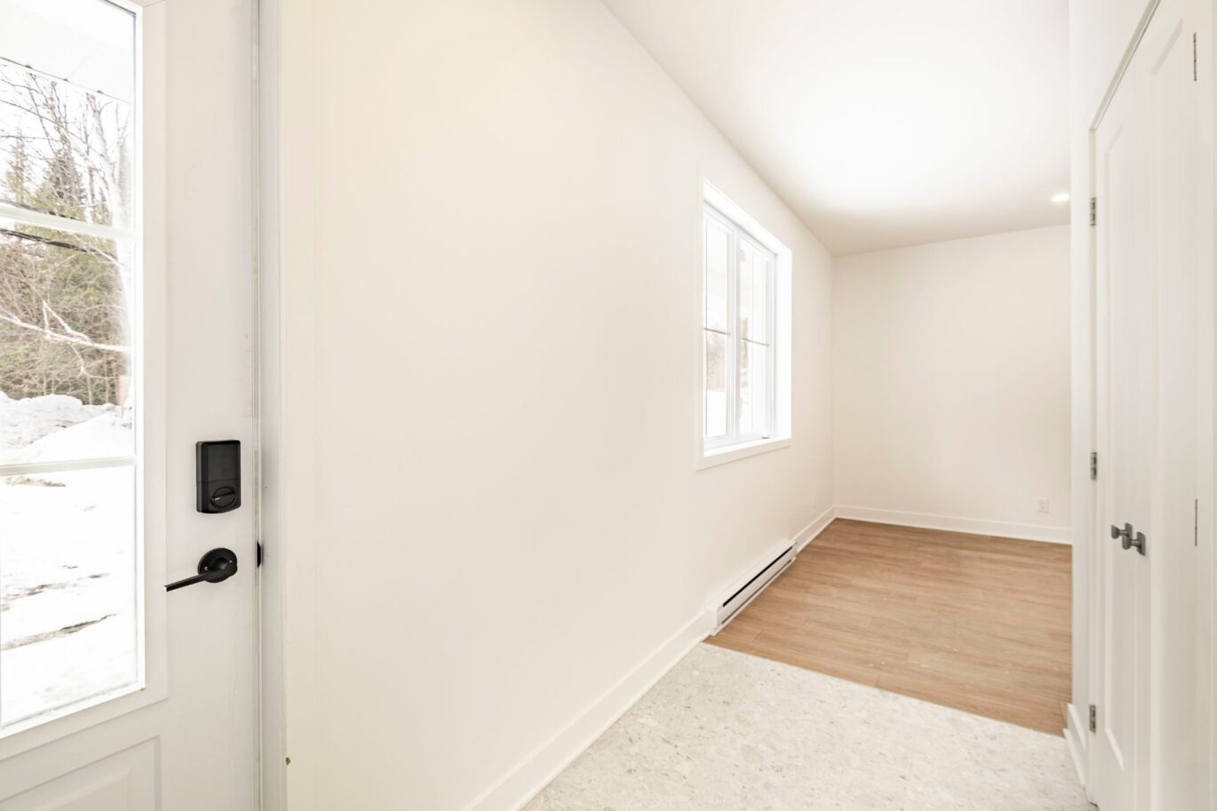 917 – 919 Ch. de la Rivière  Val-David (Laurentides)