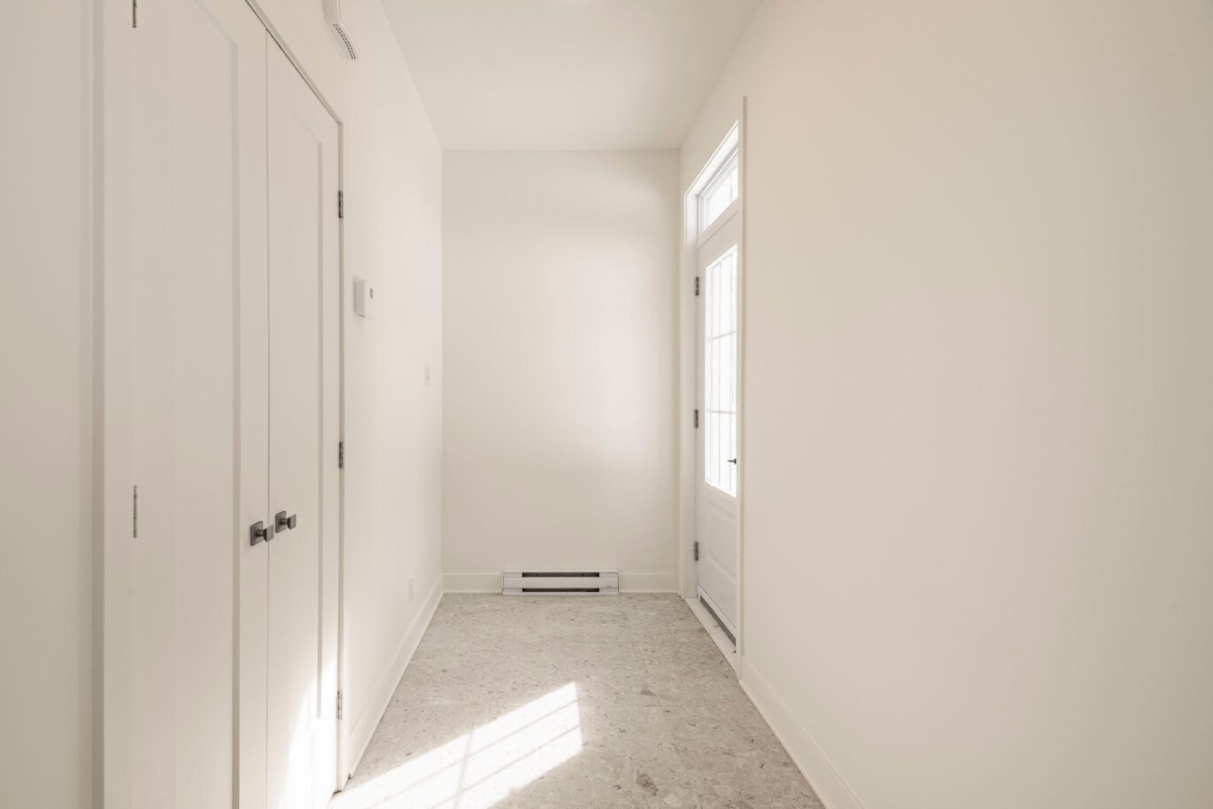 917 – 919 Ch. de la Rivière  Val-David (Laurentides)