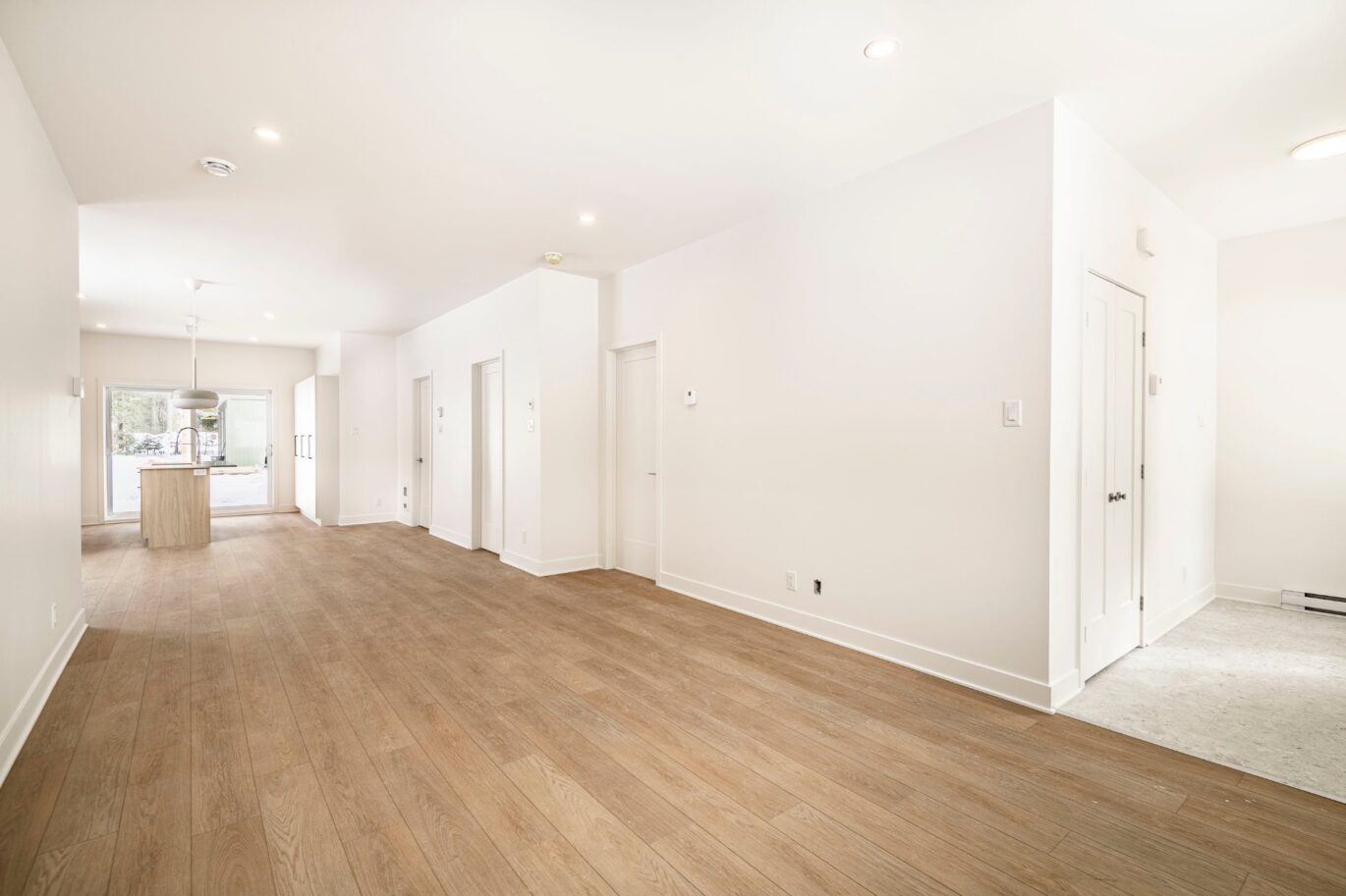 917 – 919 Ch. de la Rivière  Val-David (Laurentides)