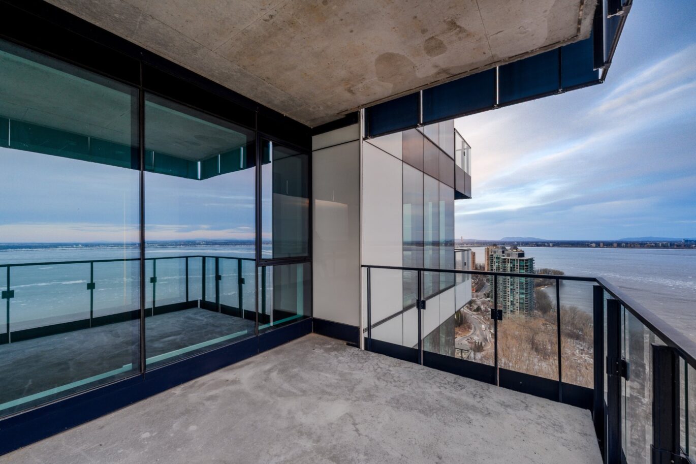 1000 Rue André-Prévost #3303  Montréal (Verdun/Île-des-Sœurs) (Montréal)