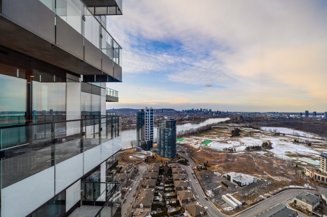 1000 Rue André-Prévost #3303  Montréal (Verdun/Île-des-Sœurs) (Montréal)