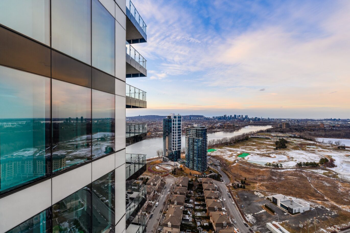 1000 Rue André-Prévost #3303  Montréal (Verdun/Île-des-Sœurs) (Montréal)