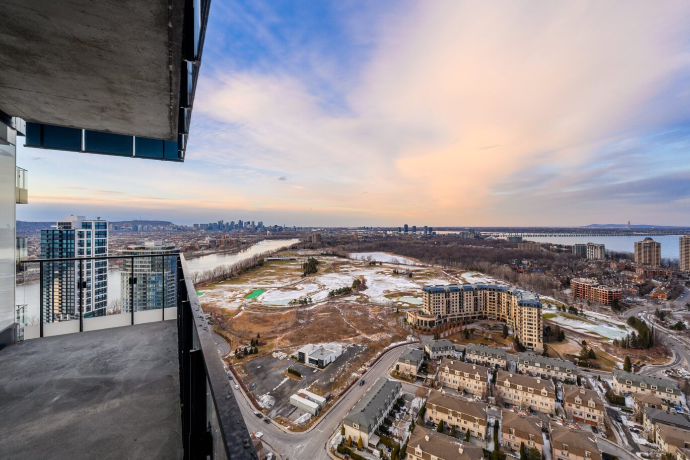 1000 Rue André-Prévost #3303  Montréal (Verdun/Île-des-Sœurs) (Montréal)