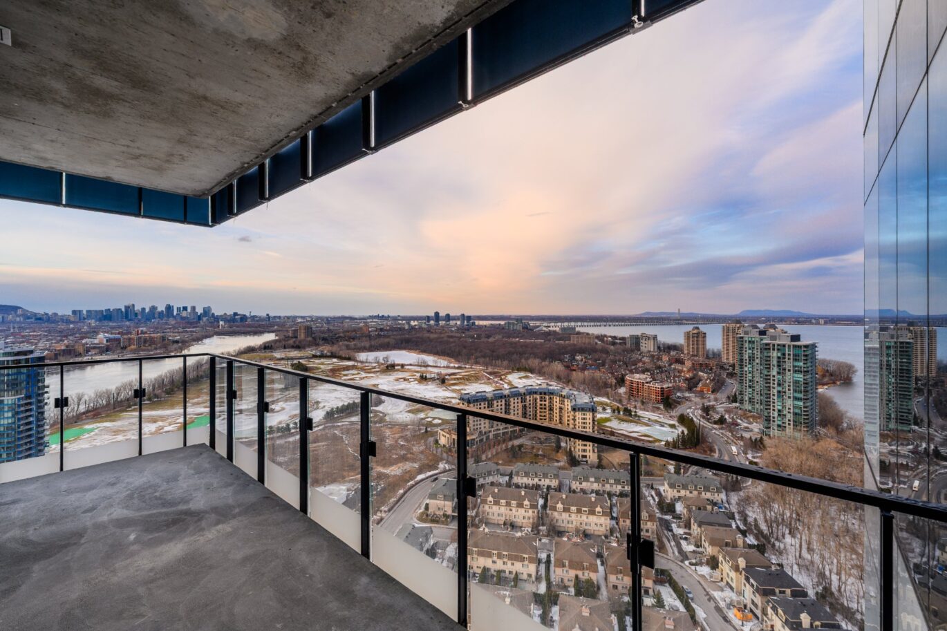 1000 Rue André-Prévost #3303  Montréal (Verdun/Île-des-Sœurs) (Montréal)