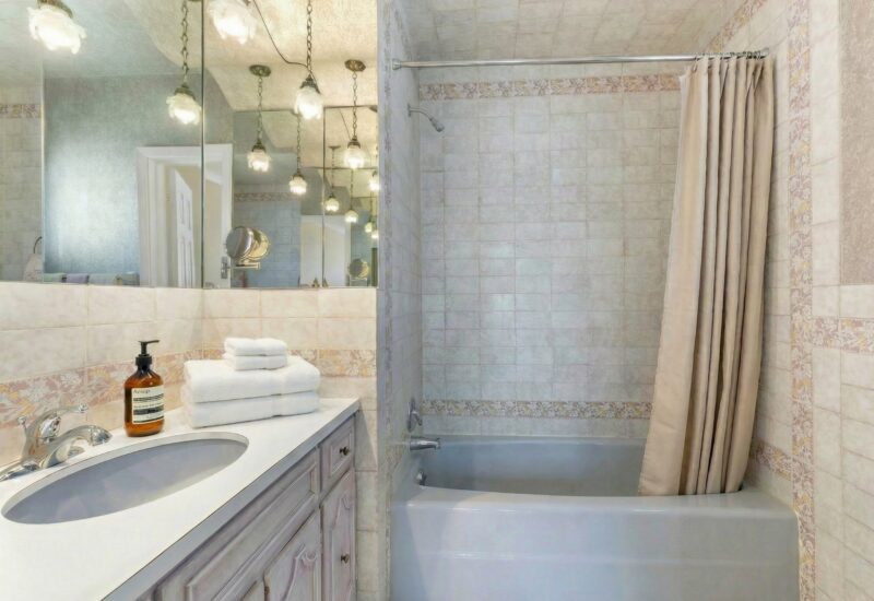 62 – 64 Rue Holtham  Hampstead (Montréal)