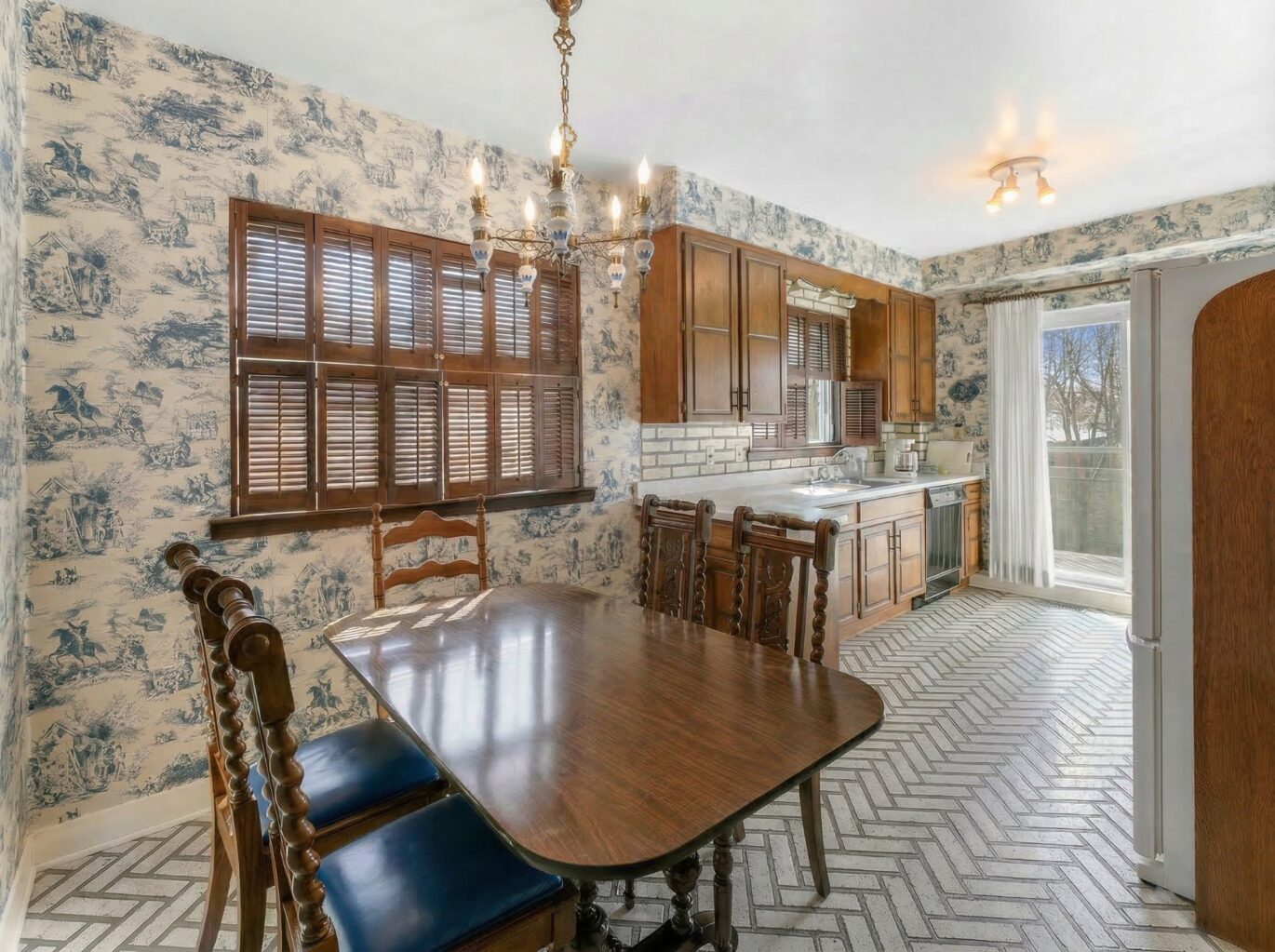 62 – 64 Rue Holtham  Hampstead (Montréal)