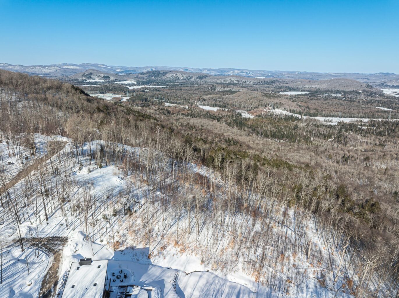 Ch. des Gros-Becs  Mont-Blanc (Laurentides)