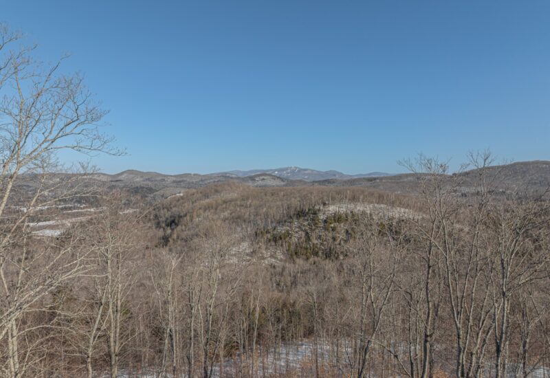 Ch. des Gros-Becs  Mont-Blanc (Laurentides)