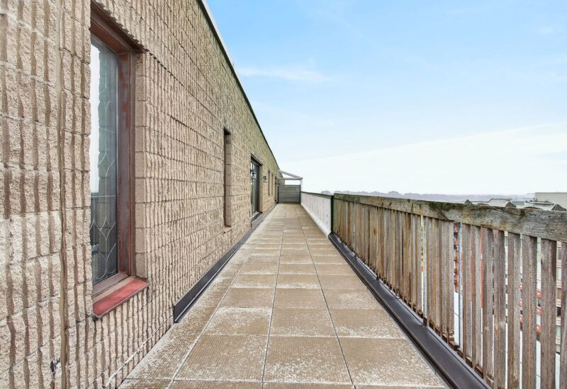 6800 Av. MacDonald #PH 5  Côte-Saint-Luc (Montréal)