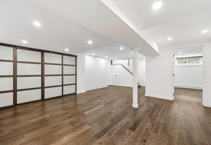 2645 Rue des Pintades  Laval (Sainte-Rose) (Laval)