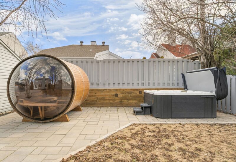 2645 Rue des Pintades  Laval (Sainte-Rose) (Laval)