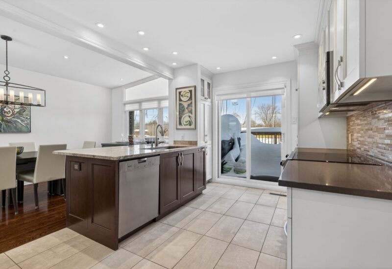 5731 Av. Blossom  Côte-Saint-Luc (Montréal)