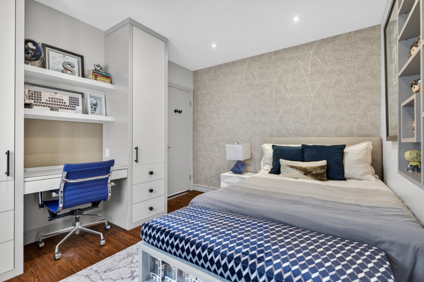 5731 Av. Blossom  Côte-Saint-Luc (Montréal)