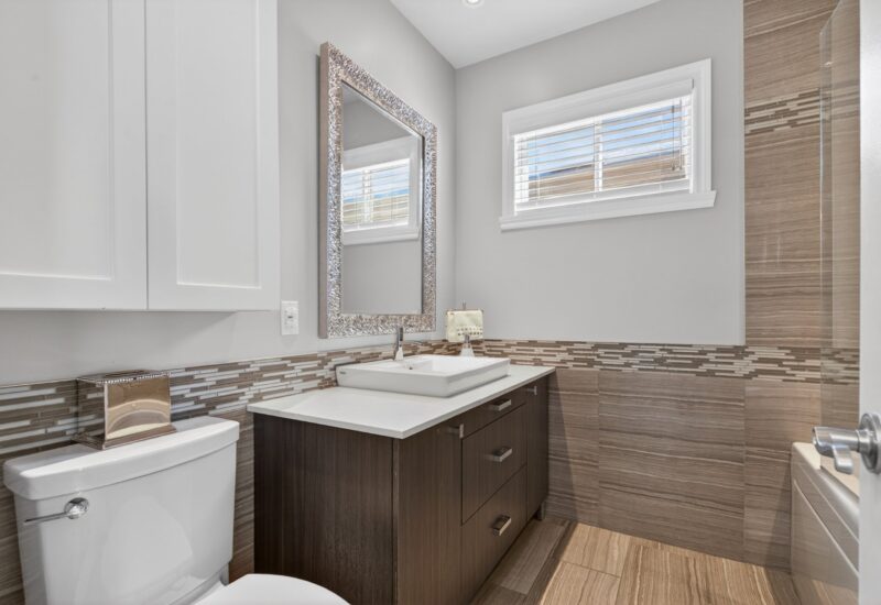 5731 Av. Blossom  Côte-Saint-Luc (Montréal)