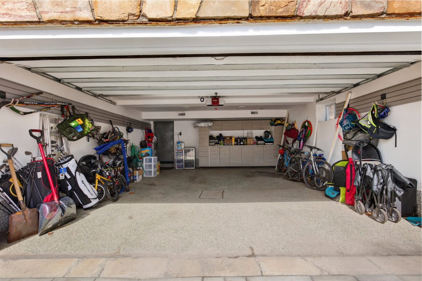 5731 Av. Blossom  Côte-Saint-Luc (Montréal)