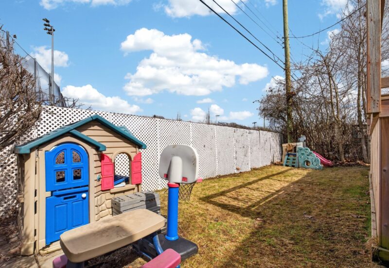 5731 Av. Blossom  Côte-Saint-Luc (Montréal)