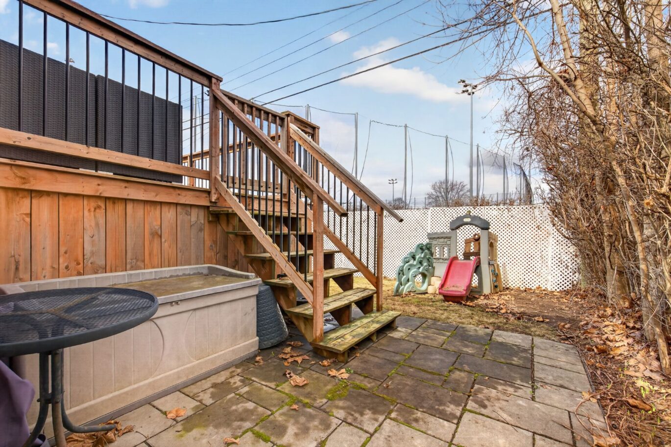 5731 Av. Blossom  Côte-Saint-Luc (Montréal)