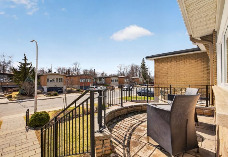 5731 Av. Blossom  Côte-Saint-Luc (Montréal)