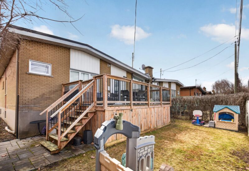 5731 Av. Blossom  Côte-Saint-Luc (Montréal)