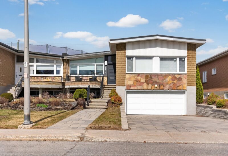 5731 Av. Blossom  Côte-Saint-Luc (Montréal)