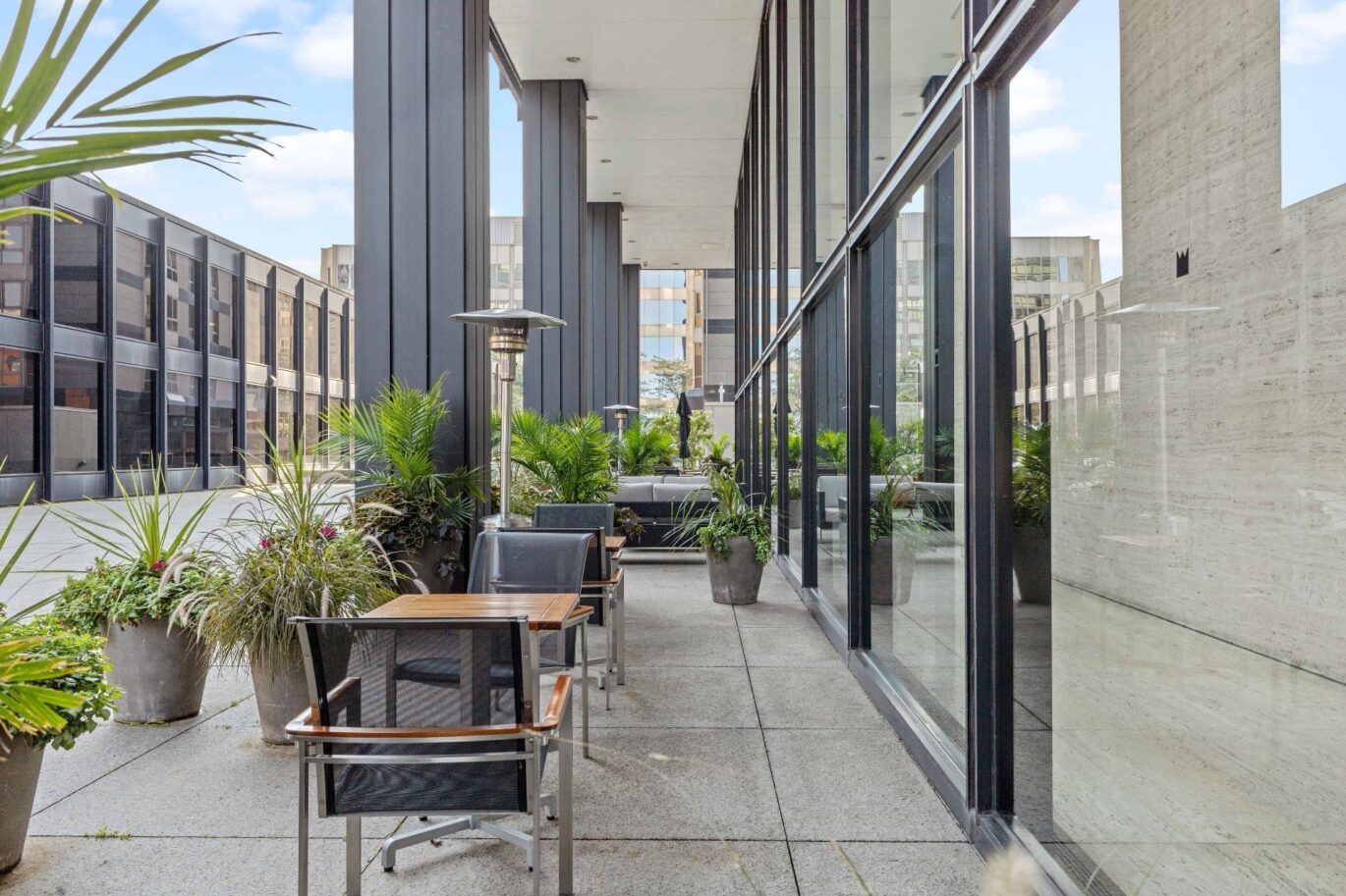 2 Rue Westmount-Square #601  Westmount (Montréal)