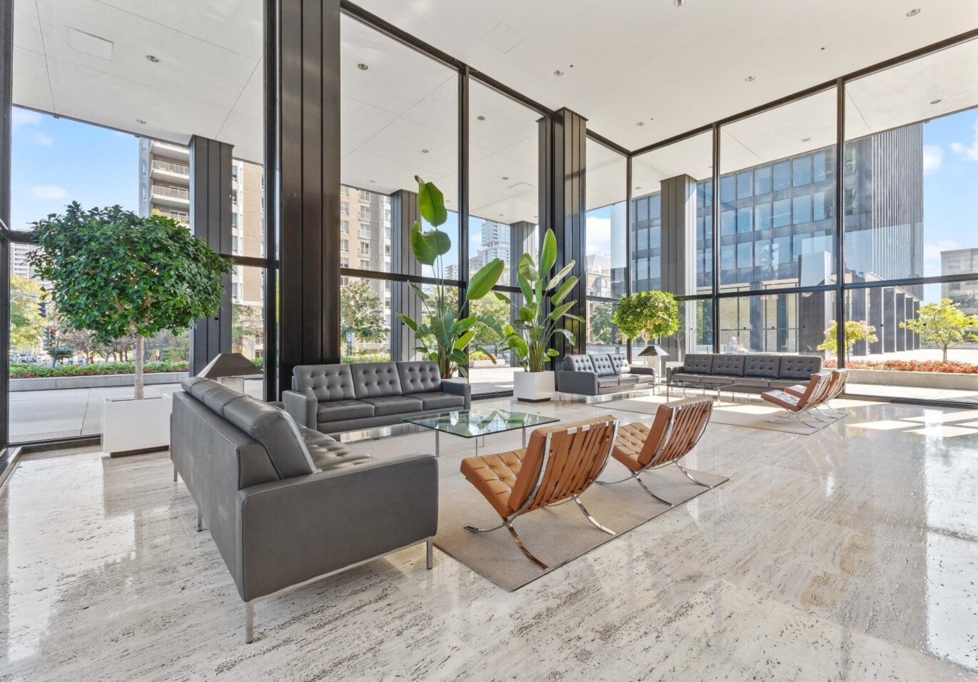 2 Rue Westmount-Square #601  Westmount (Montréal)