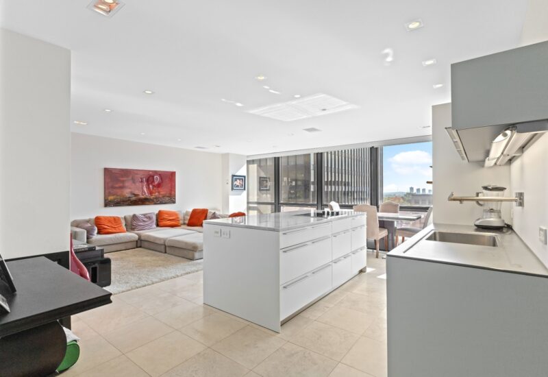 2 Rue Westmount-Square #601  Westmount (Montréal)