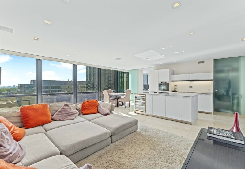 2 Rue Westmount-Square #601  Westmount (Montréal)