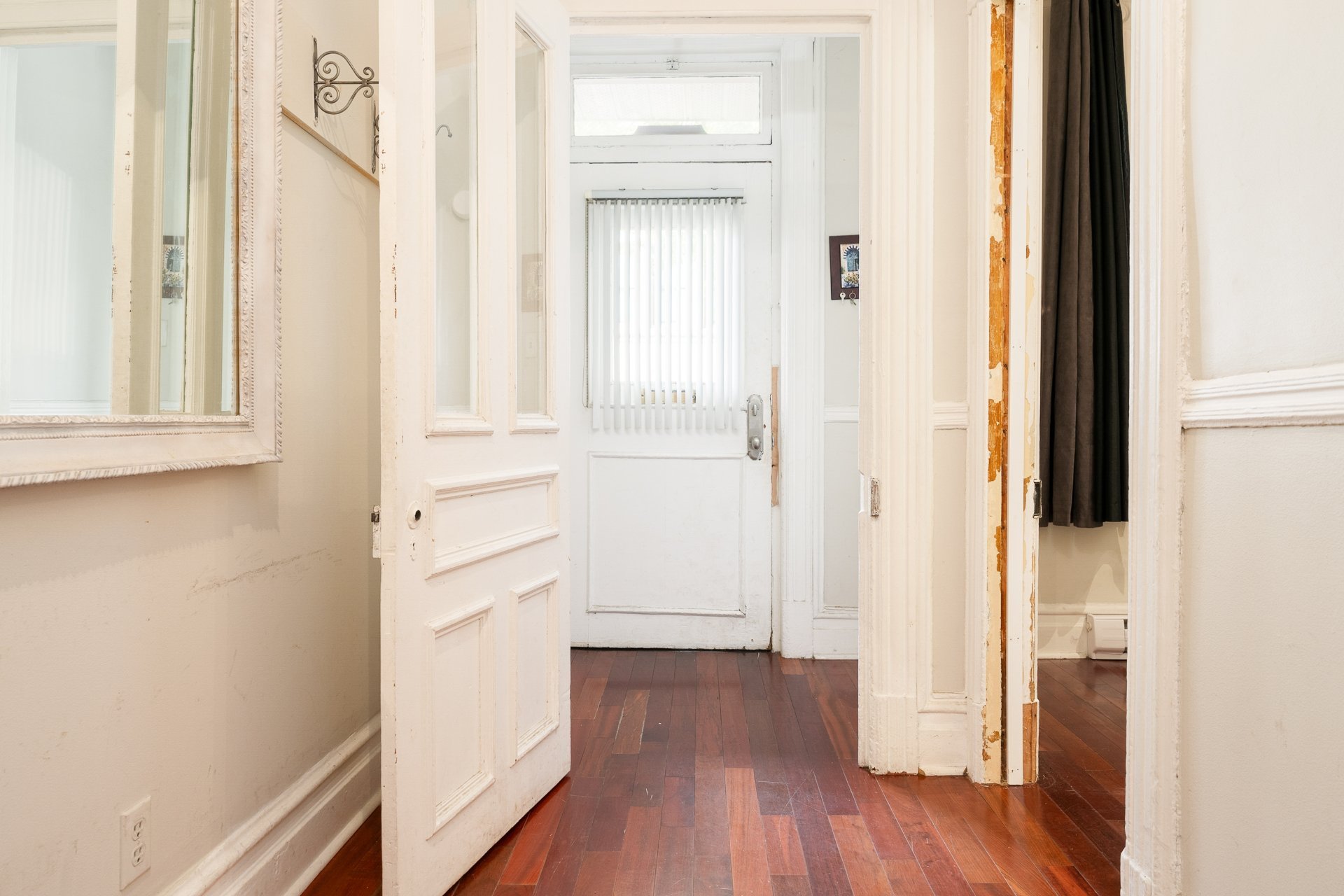 4250 - 4252 Rue Berri Montréal (Le Plateau-Mont-Royal) (Montréal) — photo 2